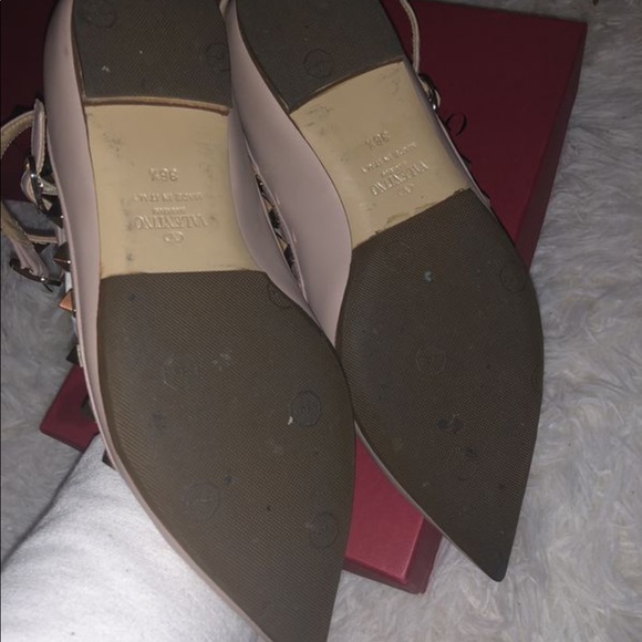 AUTHENTIC Valentino Rockstud - Picture 3 of 3